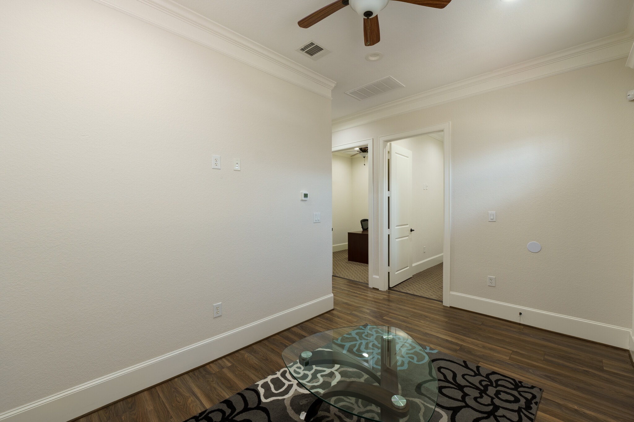 12262 Queenston Blvd, Houston, TX à louer Photo intérieure- Image 1 de 19