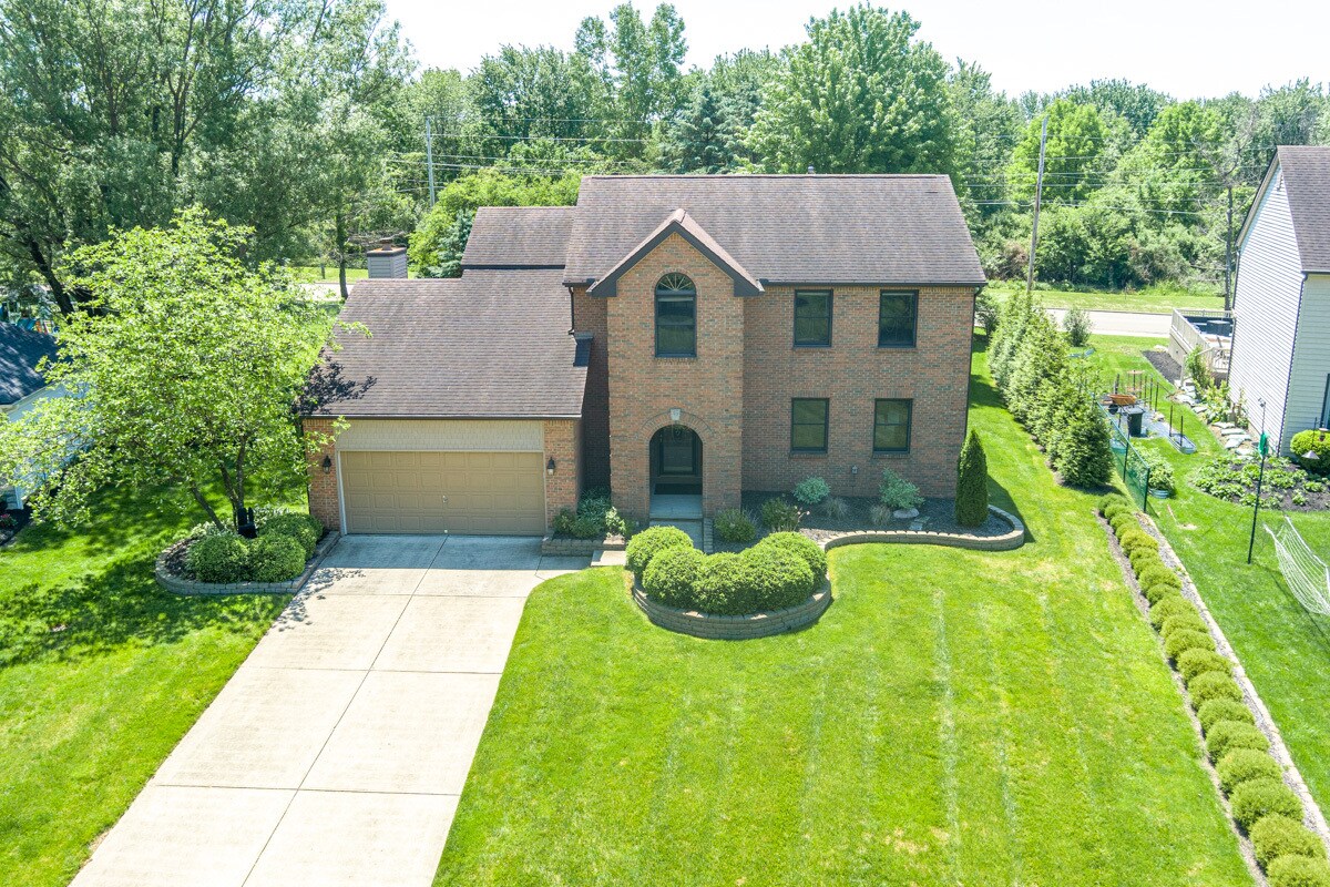 49 Concord Ct, Johnstown, OH à vendre Photo du bâtiment- Image 1 de 1