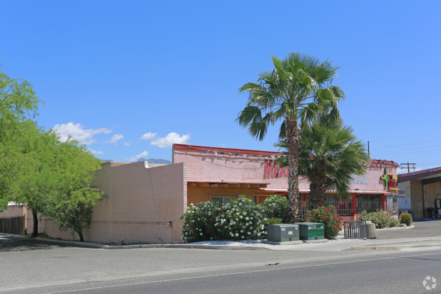 3535 E Fort Lowell Rd, Tucson, AZ à vendre - Photo principale - Image 1 de 1