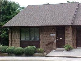 Plus de détails pour 2250 Murrell Rd, Lynchburg, VA - Bureau à vendre