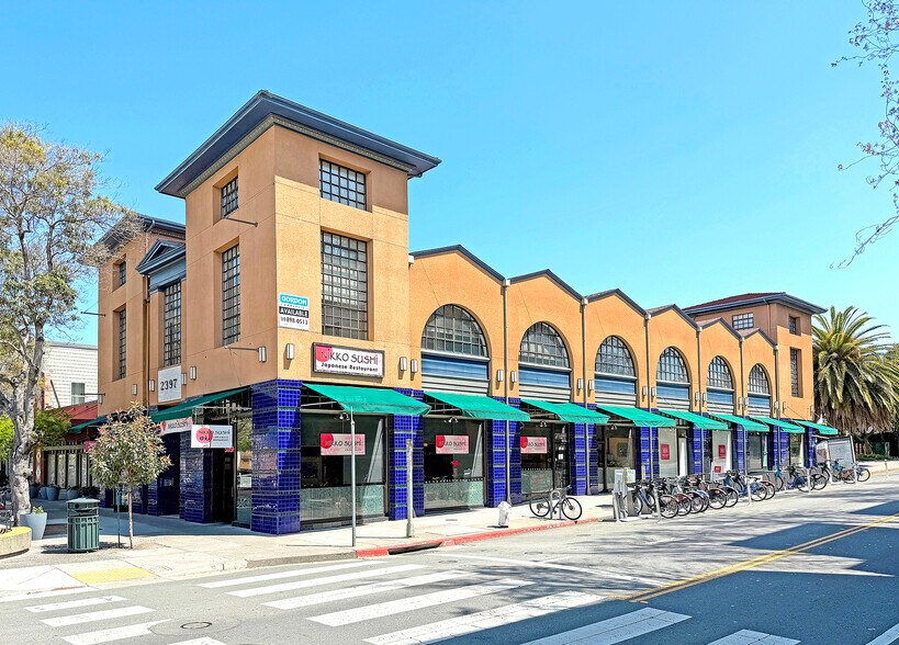 2395-2399 Shattuck Ave, Berkeley, CA à louer - Photo du bâtiment - Image 2 de 37