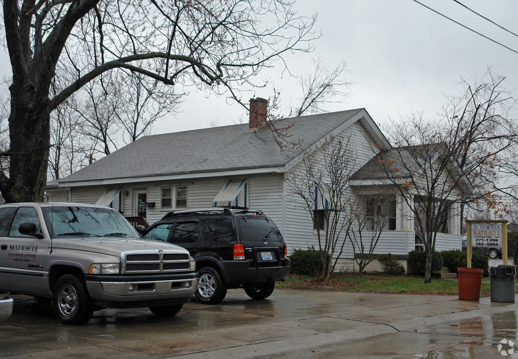 26 Dortha Ave, Florence, KY for sale Primary Photo- Image 1 of 3