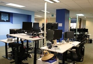 3739 N Steele Blvd, Fayetteville, AR for lease Interior Photo- Image 1 of 5