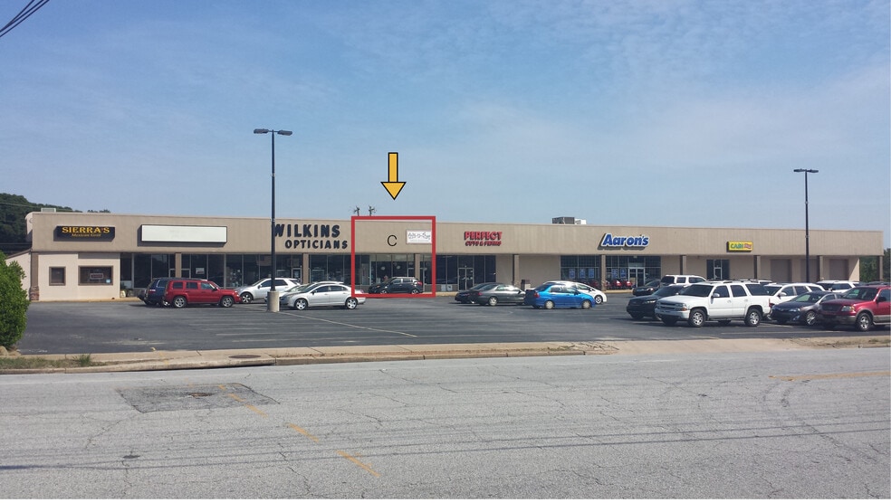 404 McCravy Dr, Spartanburg, SC for lease - Building Photo - Image 2 of 3