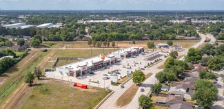 Plus de détails pour 11616 T C Jester Blvd, Houston, TX - Vente au détail à louer