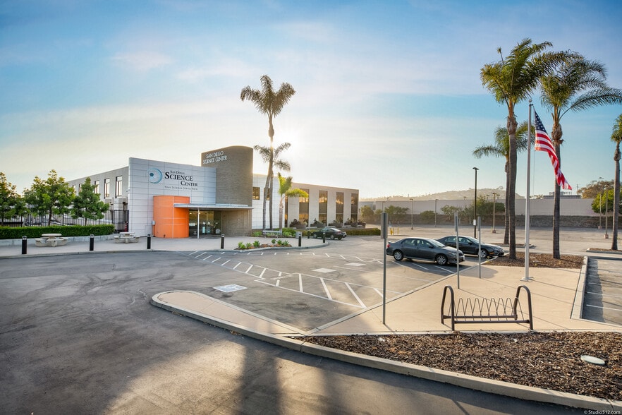 3030 Bunker Hill St, San Diego, CA for lease - Building Photo - Image 3 of 6