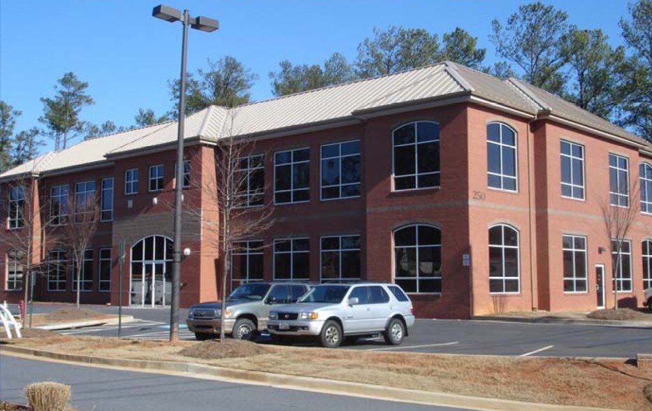 250 Chastain Rd, Kennesaw, GA à louer - Photo du bâtiment - Image 2 de 11