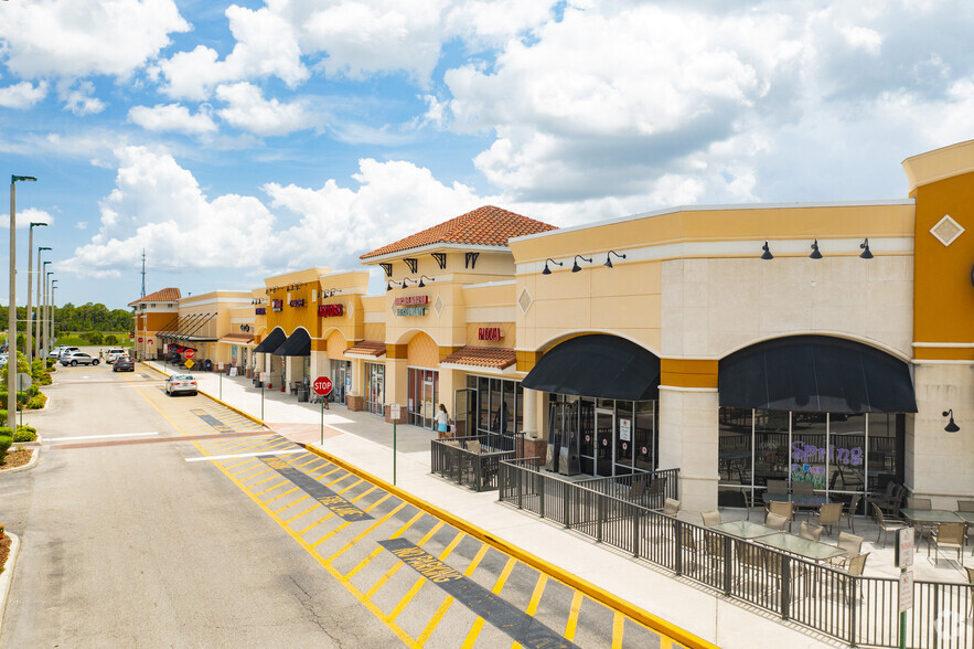 Toledo Blade Blvd, North Port, FL à vendre - Photo du bâtiment - Image 1 de 1