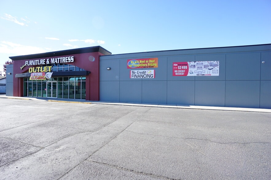 802 E Nob Hill Blvd, Yakima, WA for lease - Building Photo - Image 3 of 19