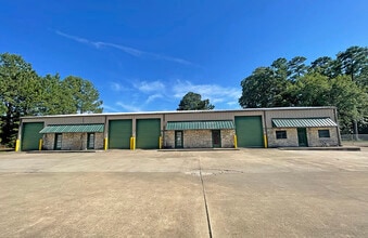 9120 Holmes Ln, Texarkana, TX à louer Photo du bâtiment- Image 1 de 8