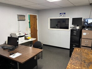 7600 Penn Belt Pl, District Heights, MD for lease Interior Photo- Image 2 of 5
