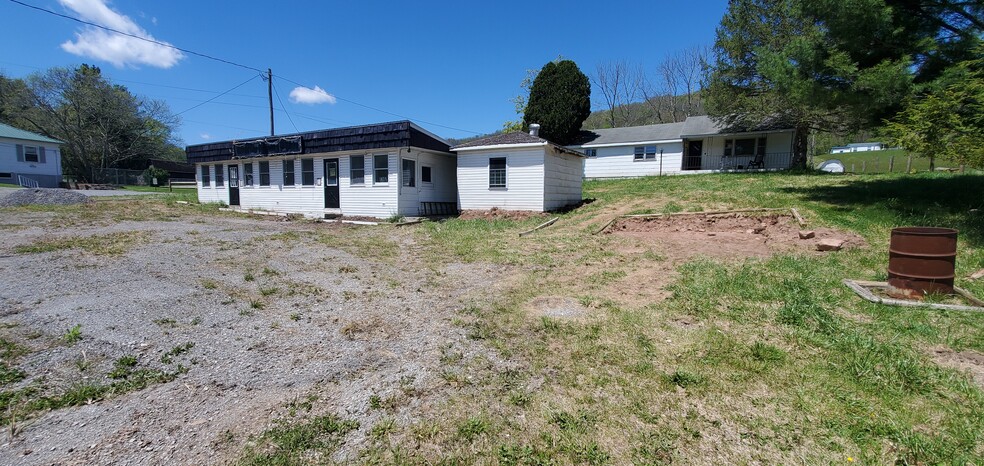 16877 Seneca Trl, Marlinton, WV à vendre - Photo principale - Image 1 de 1