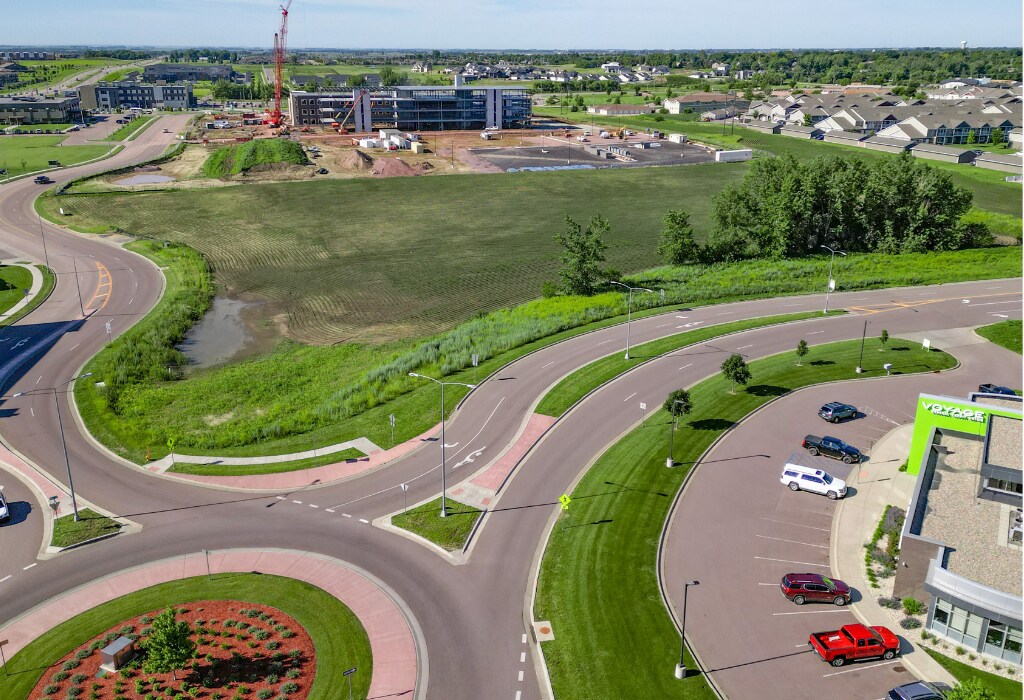 5901 18th St, Sioux Falls, SD à vendre Photo du bâtiment- Image 1 de 6