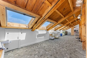 40R Merrimac St, Newburyport, MA à louer Photo intérieure- Image 1 de 25