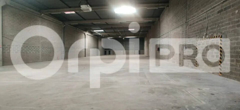 Office in Antony for lease Interior Photo- Image 1 of 6