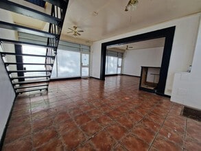 South St, Gosport for lease Interior Photo- Image 2 of 7