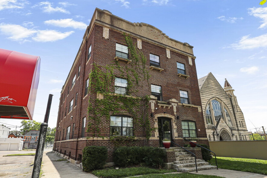 595 E Broad St, Columbus, OH for sale - Building Photo - Image 3 of 29