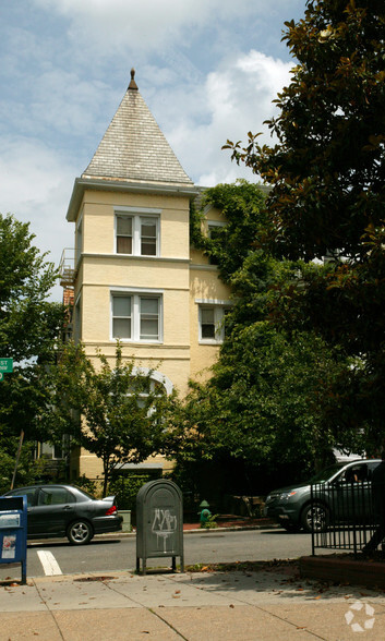 2149 N St NW, Washington, DC à vendre - Photo principale - Image 1 de 1