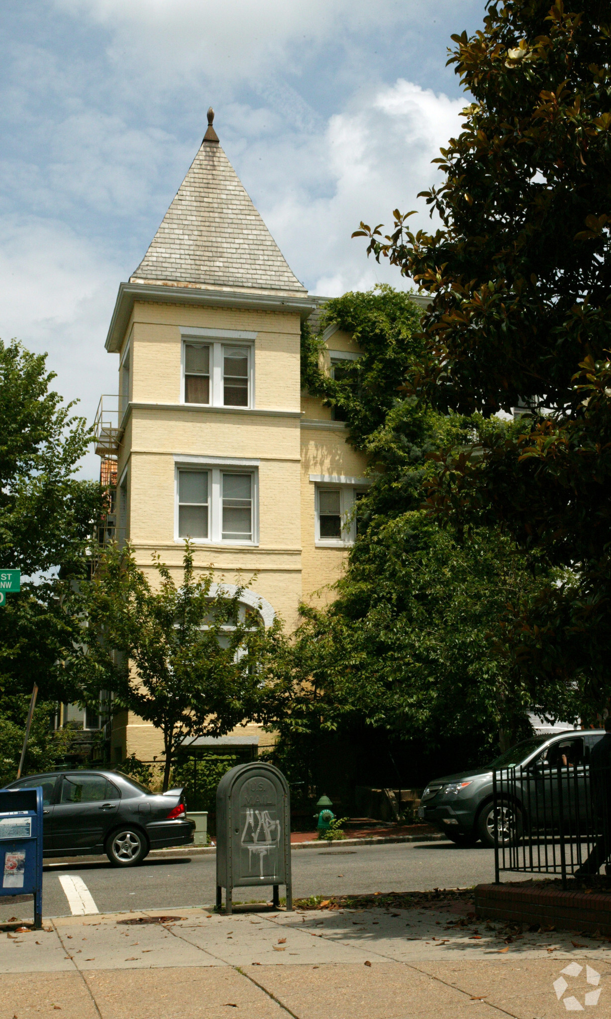 2149 N St NW, Washington, DC à vendre Photo principale- Image 1 de 1