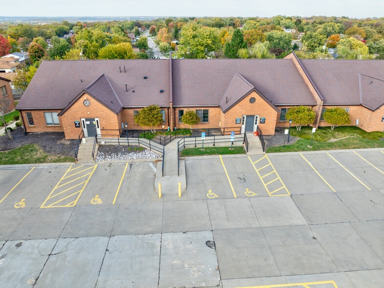 2818-2828 Mack Rd, Fairfield, OH for sale - Building Photo - Image 2 of 37