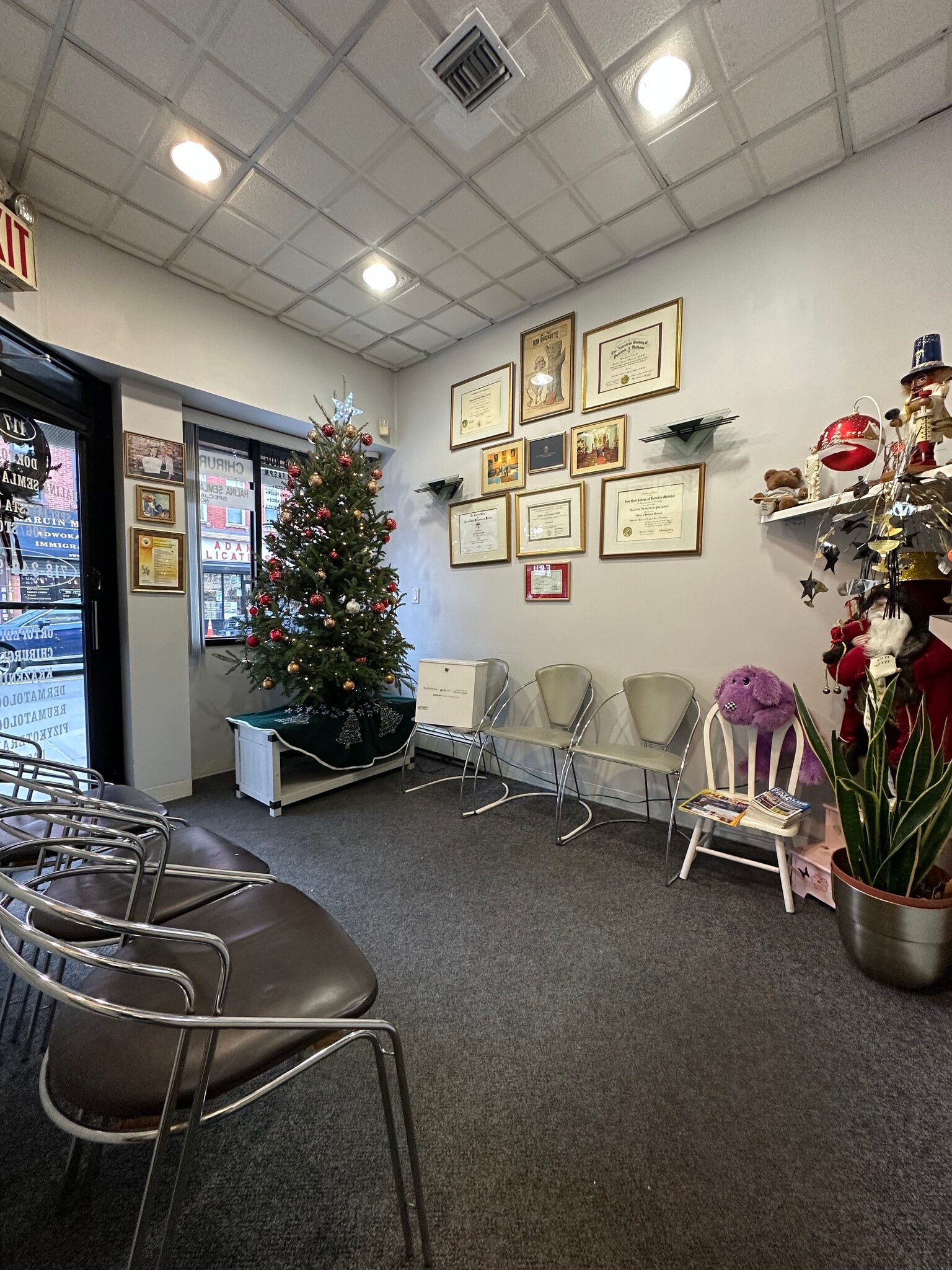 117 Nassau Ave, Brooklyn, NY for lease Interior Photo- Image 1 of 5