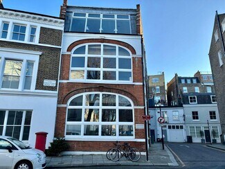 Plus de détails pour 32 Stratford Rd, Londres - Bureau à louer