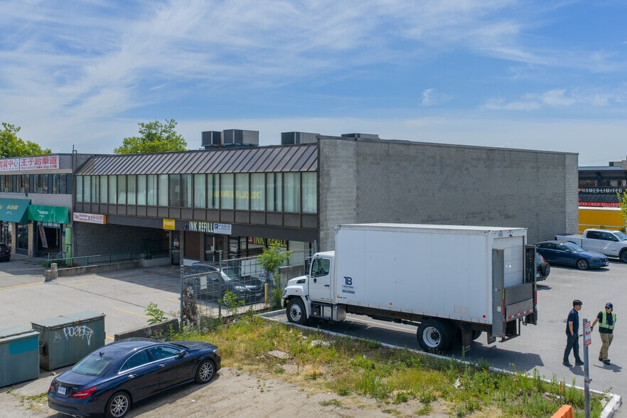 5623 Imperial St, Burnaby, BC for lease - Building Photo - Image 3 of 4