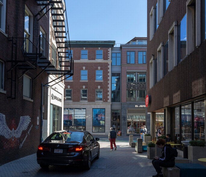 18-24 Brattle St, Cambridge, MA à louer - Photo du bâtiment - Image 2 de 18