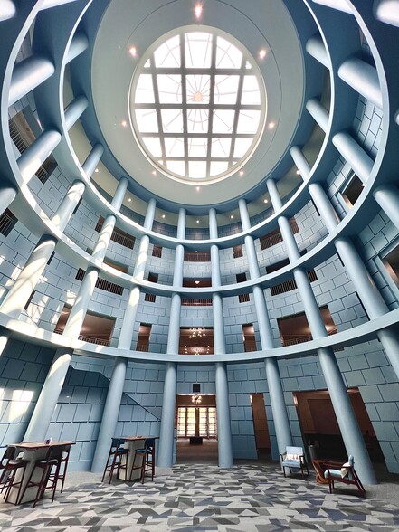 10330 N Meridian St, Indianapolis, IN for lease - Interior Photo - Image 3 of 14