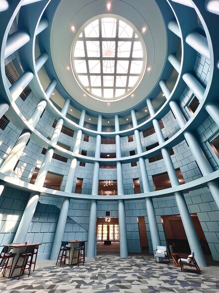 10330 N Meridian St, Indianapolis, IN à louer - Photo intérieure - Image 3 de 14