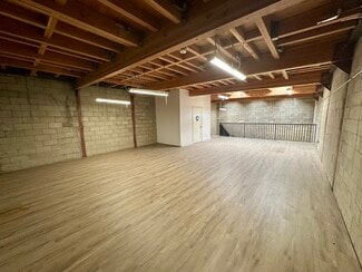 More details for 7528 Clybourn Ave, Sun Valley, CA - Industrial for Lease