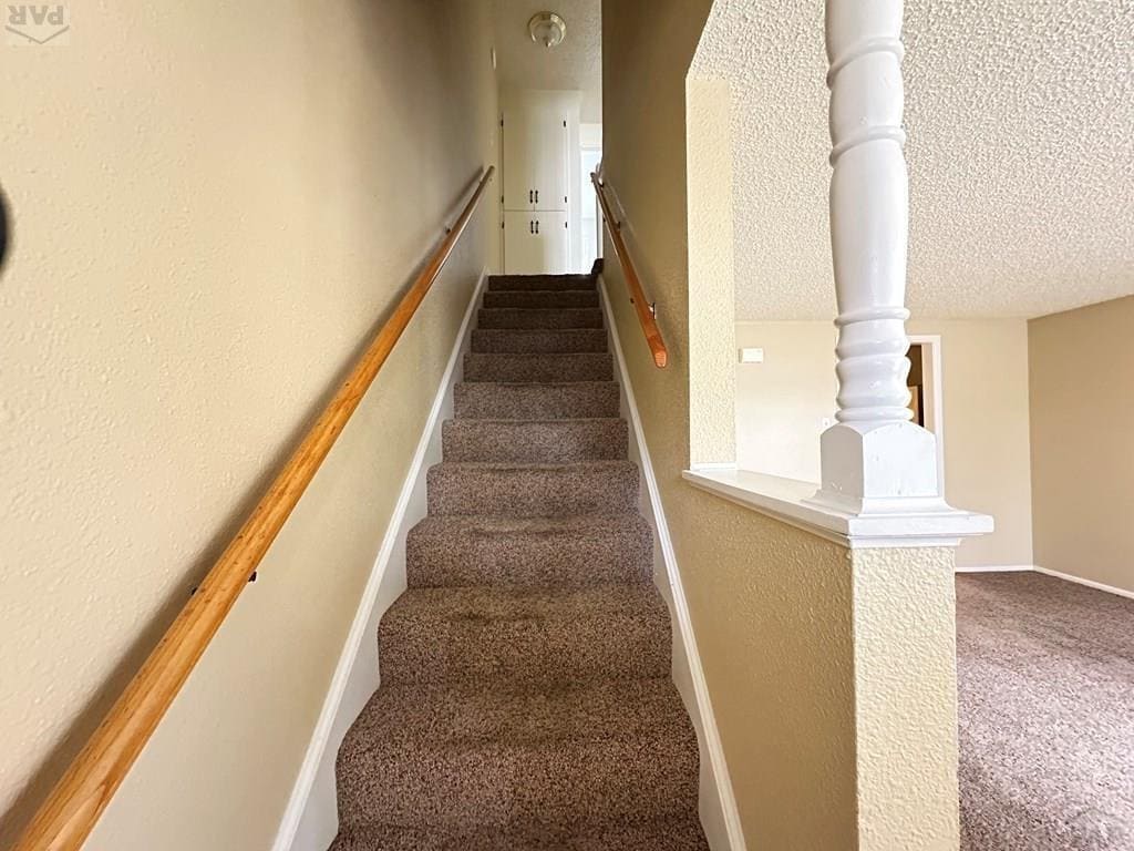1009 Constitution Rd, Pueblo, CO 81001 - Unité 4 -  - Photo intérieure - Image 2 of 5