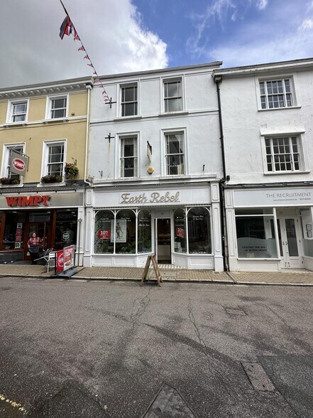 25 High St, Barnstaple à vendre - Photo du bâtiment - Image 1 de 5