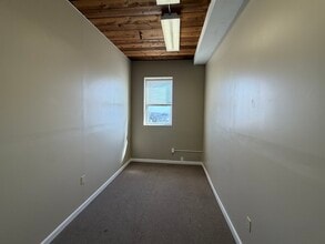 49 Blanchard St, Lawrence, MA à louer Photo intérieure- Image 1 de 3