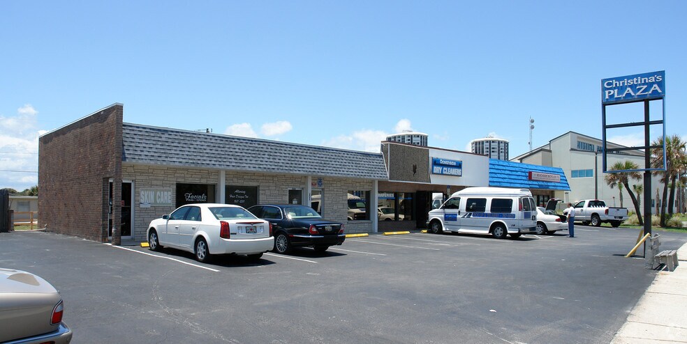 3060 S Atlantic Ave, Daytona Beach, FL for lease - Building Photo - Image 1 of 3