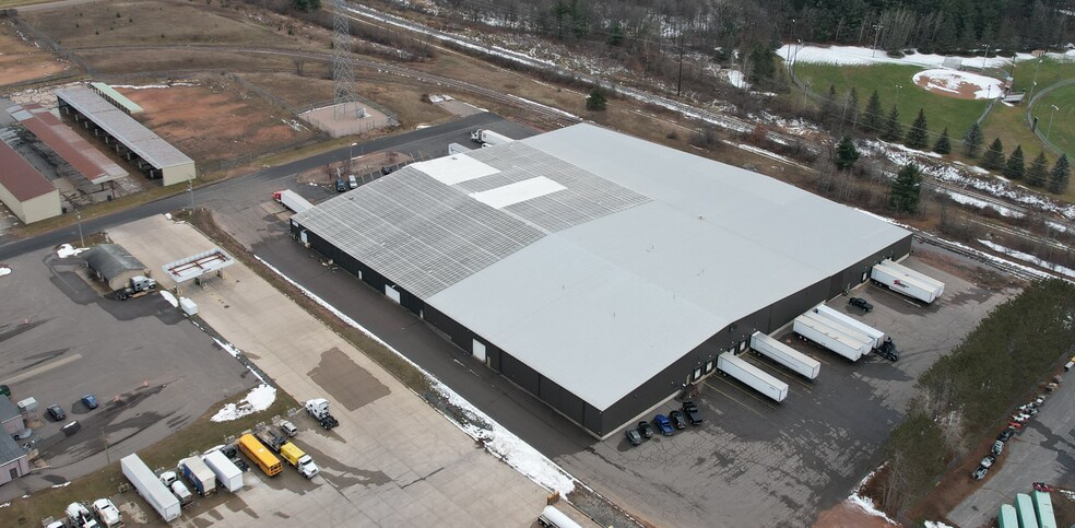 840 62nd Ave S, Wausau, WI à vendre - Photo du bâtiment - Image 2 de 15