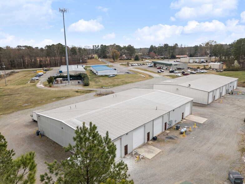 1446 Tramway Rd, Sanford, NC à louer - Photo du bâtiment - Image 1 de 4