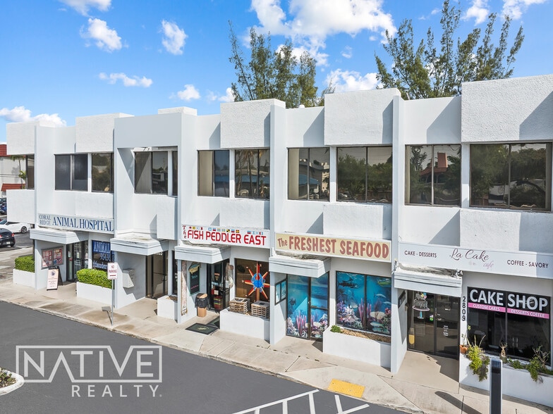 2801-2809 E Commercial Blvd, Fort Lauderdale, FL à louer - Photo du bâtiment - Image 3 de 23