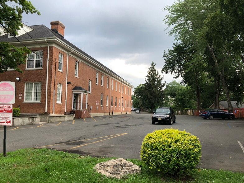 40-60 Parker Rd, Elizabeth, NJ à louer - Autre - Image 2 de 4