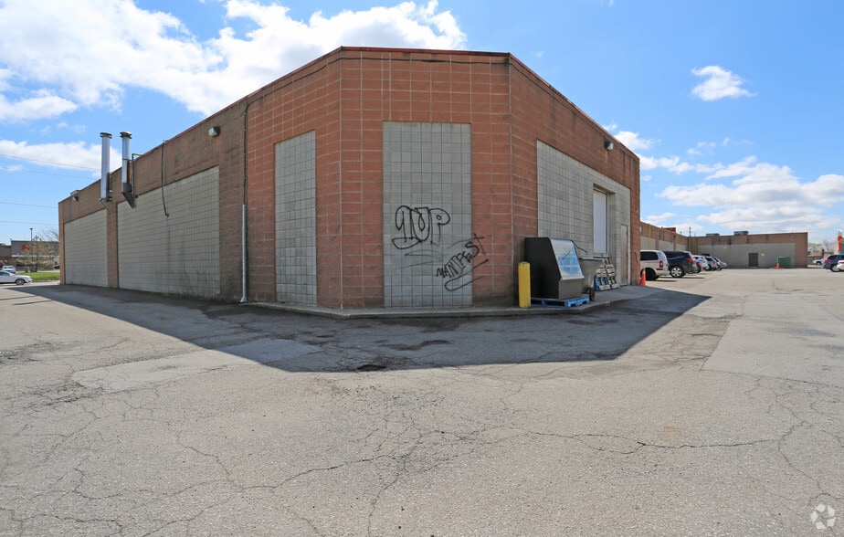 3969 Montrose Rd, Niagara Falls, ON for lease - Building Photo - Image 3 of 6