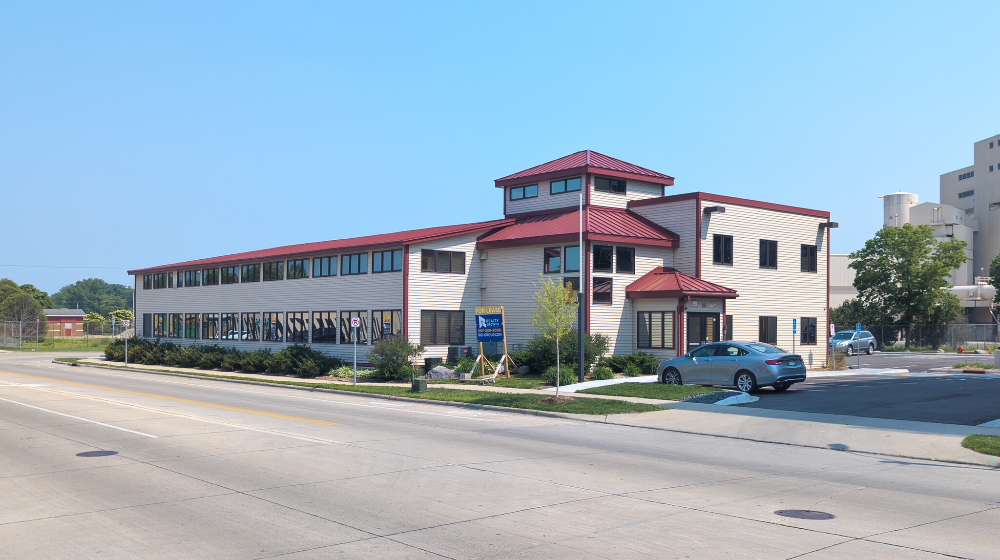 112 7th St NE, Rochester, MN for lease Building Photo- Image 1 of 25