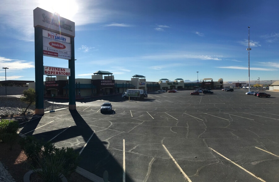 7410 Remcon Cir, El Paso, TX for lease - Primary Photo - Image 1 of 5