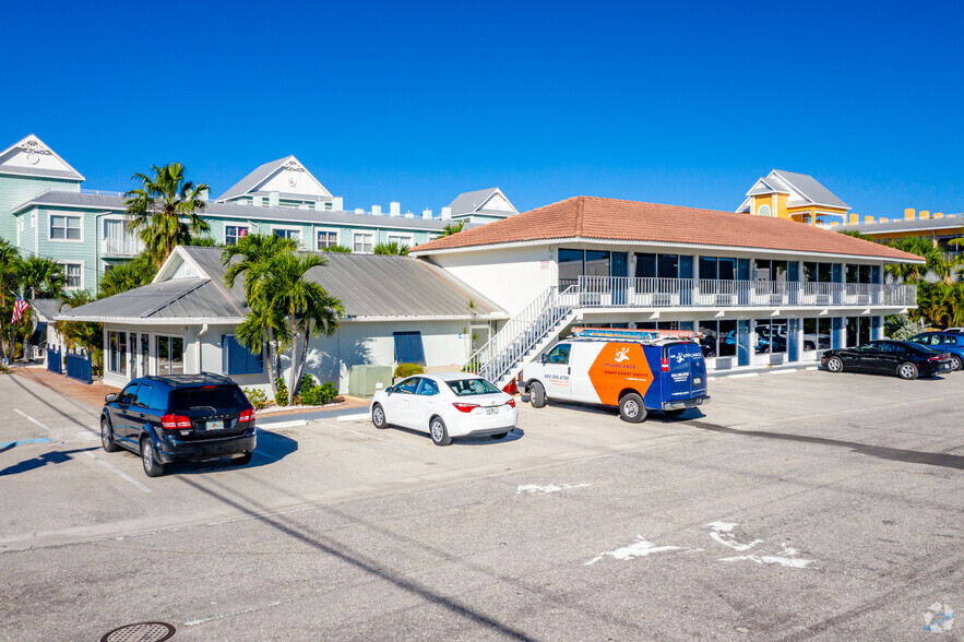 4330 Bonita Beach Rd, Bonita Springs, FL à vendre - Photo du bâtiment - Image 1 de 1