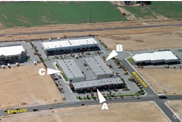 9941-9955 Emerald St, Boise, ID for lease - Building Photo - Image 3 of 9