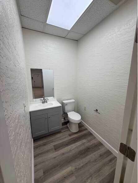 1805 Canova St SE, Palm Bay, FL à louer - Photo du bâtiment - Image 3 de 8