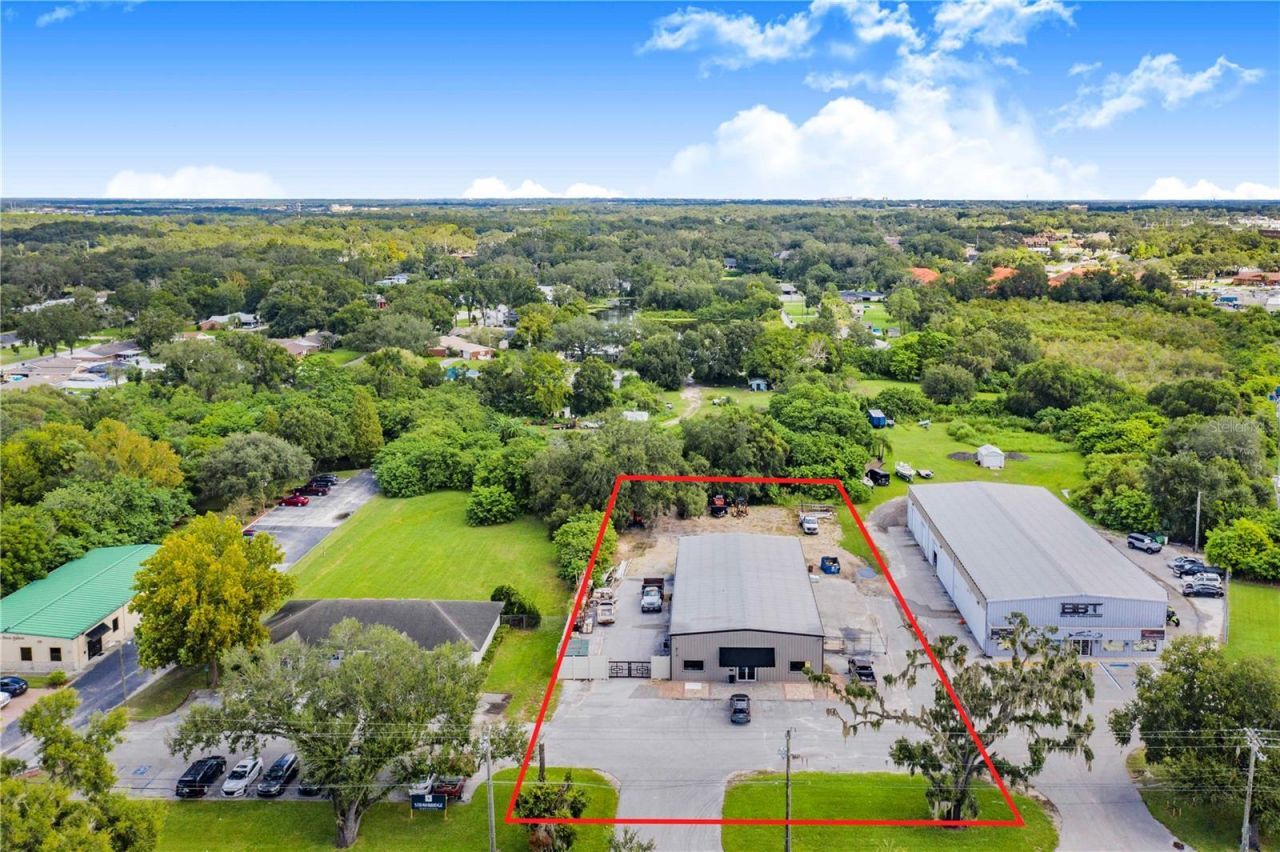 613 Schoolhouse Rd, Lakeland, FL à vendre Photo du bâtiment- Image 1 de 1