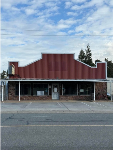 22020 Old 44 Dr, Palo Cedro, CA for lease - Primary Photo - Image 2 of 5