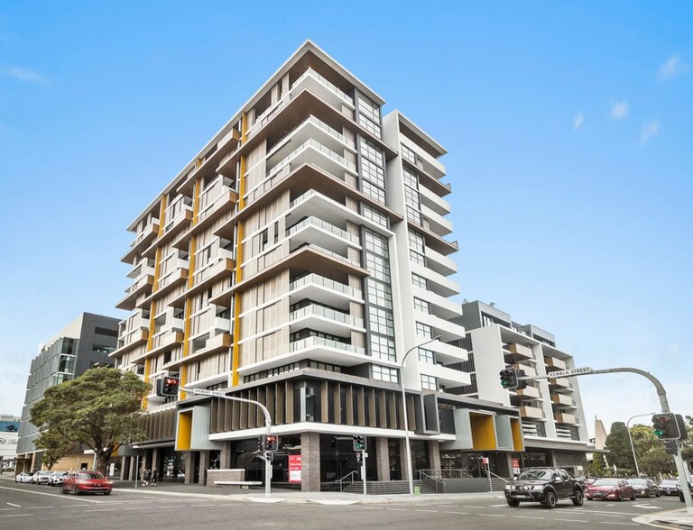 71-77 Kembla St, Wollongong for lease - Building Photo - Image 1 of 1