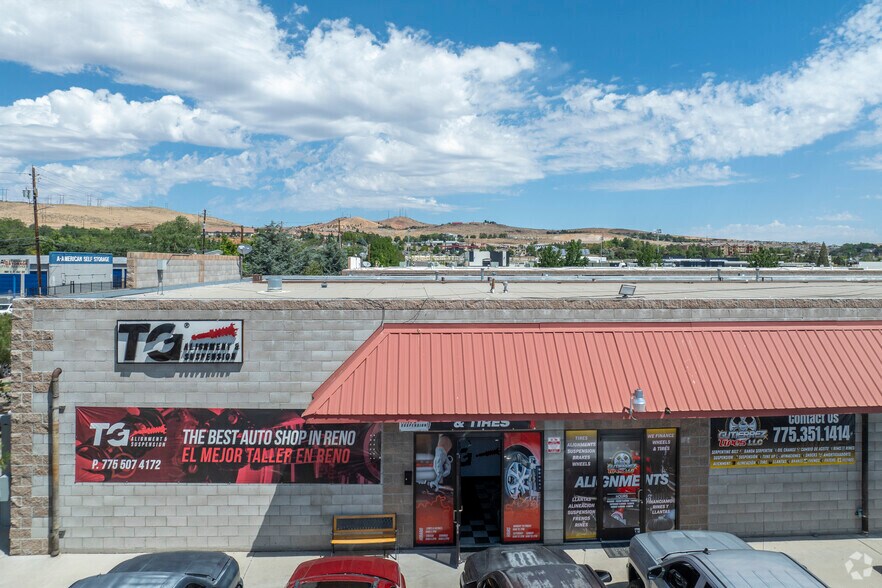2530 Sutro St, Reno, NV à louer - Photo du bâtiment - Image 3 de 6