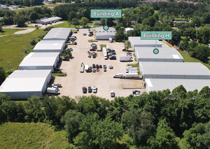 444 Old Wire Rd, Springdale, AR à louer - Photo du bâtiment - Image 3 de 6